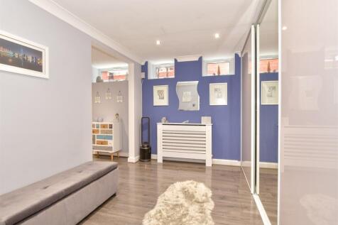 Dressing Area
