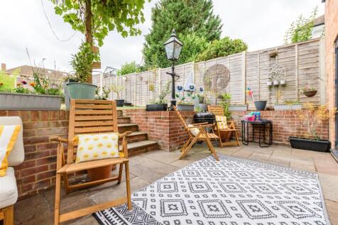 Patio / Decking