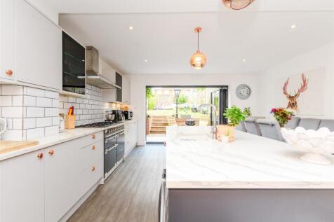 Kitchen/Family Room