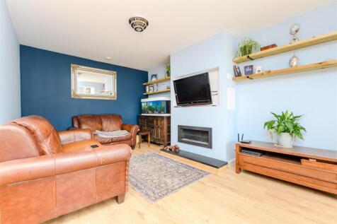 Lounge/Kitchen