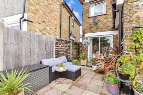 Patio / Decking