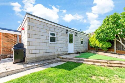 Workshop/Outbuildings