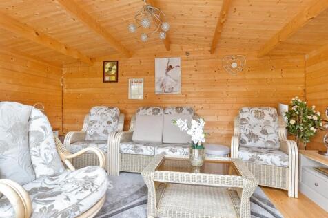 External Lifestyle Photograph