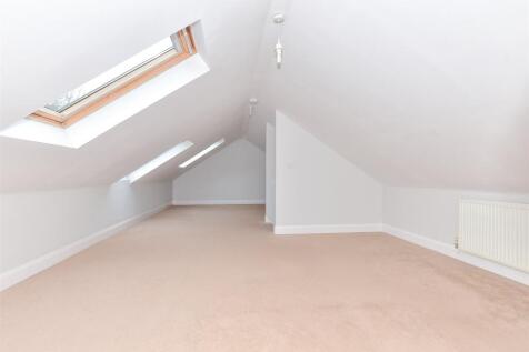 Loft Room2