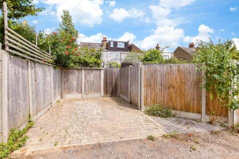Driveway/Parking