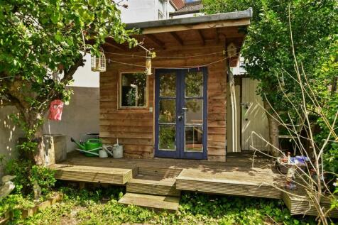 Workshop/Outbuildings