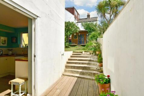 Patio / Decking