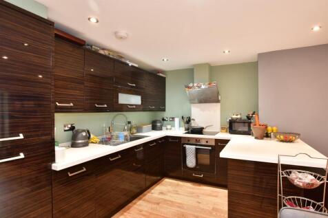 Lounge/ Kitchen