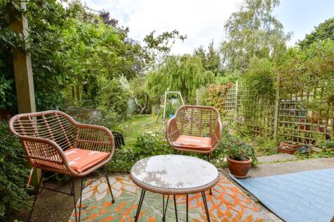 External Lifestyle Photograph