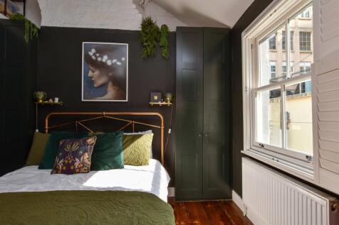 Internal Lifestyle Photograph