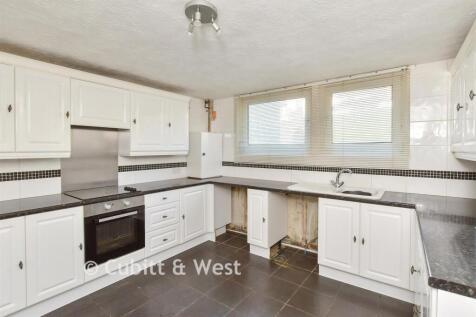Kitchen/ Breakfast Room