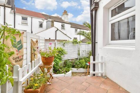 Patio / Decking