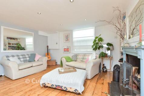 Lounge/ Kitchen/ Diner