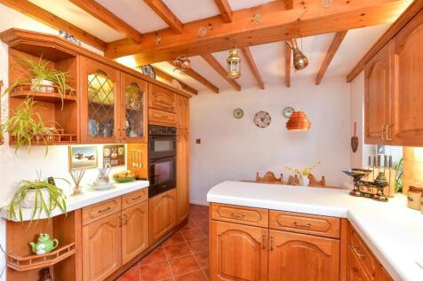 Kitchen/ Breakfast Room