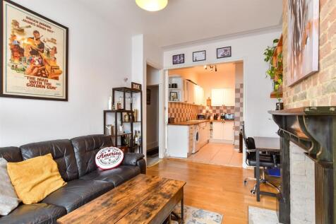 Lounge/ Diner