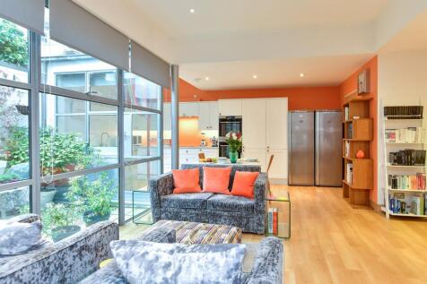 Lounge/ Kitchen/ Diner