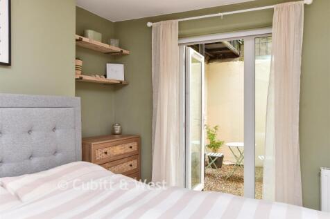 Internal Lifestyle Photograph