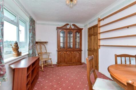 Dining Room/ Bedroom 2