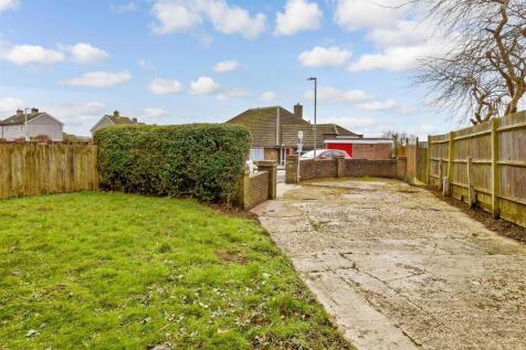 Driveway/Parking