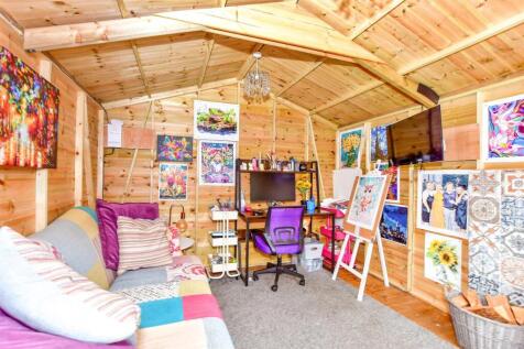 Workshop/Outbuildings