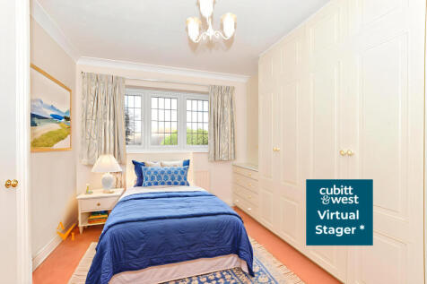 Bedroom 4 (Contemporary Style)