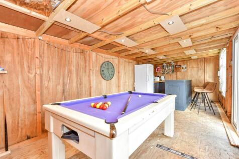 Workshop/Outbuildings