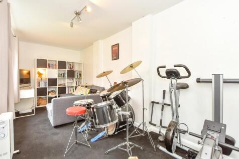 Outbuilding Room