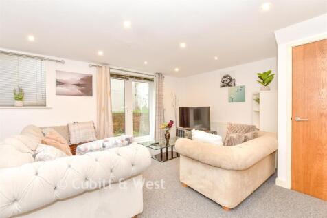 Lounge/Kitchen/Dining