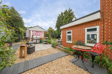 1339810-4-68a4bd9...