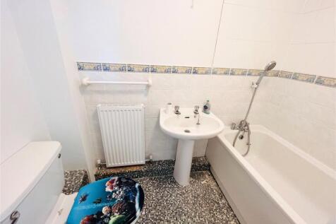 15 ald bathroom