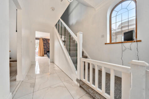 1323976-11-687529...