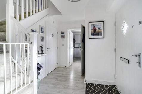 1373647-18-691b0e...