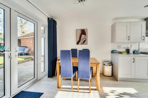 1373647-20-691b0d...