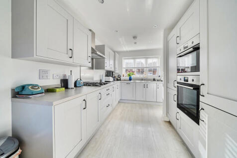 1373647-22-691b0e...