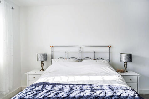 1373647-10-691b0d...