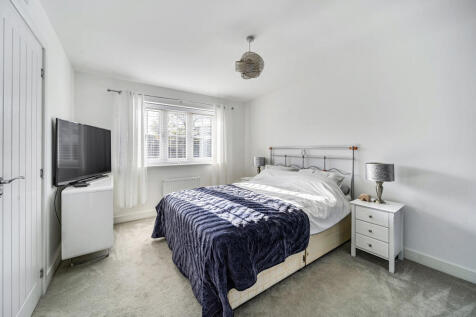 1373647-8-691b0d5...