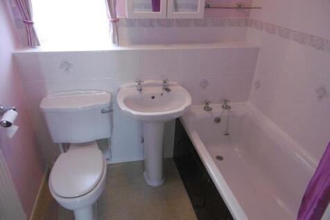 dalby road bathroom.JPG