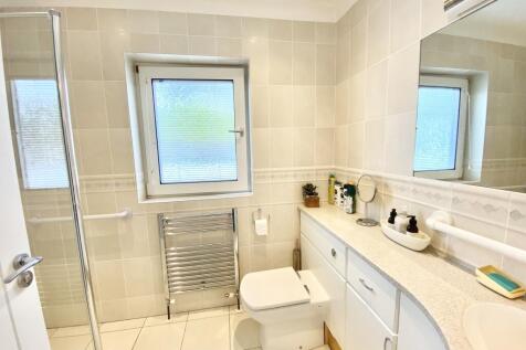 En Suite Shower Room