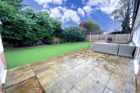 Artificial lawn
