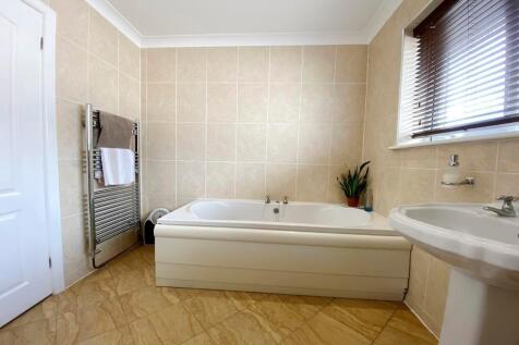 Double Ended Bath