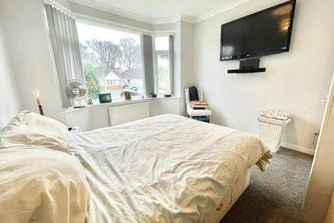Bedroom 2.jpeg