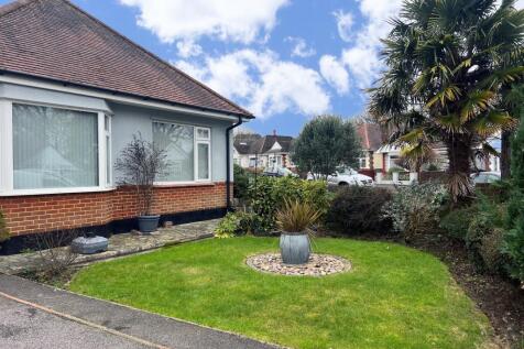 Front Garden.jpeg