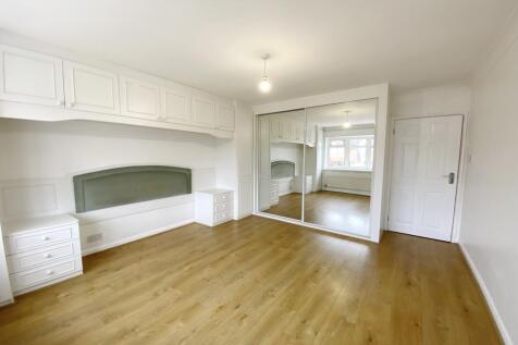 Fitted wardrobe