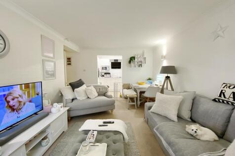 Lounge/Dining Rom