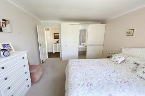 Fitted Wardrobes