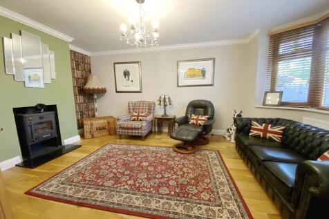 Lounge/Bedroom 4