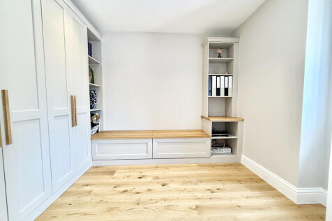 Shoe Room