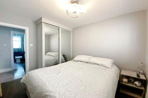 Fitted wardrobes