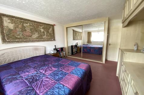Fitted wardrobes