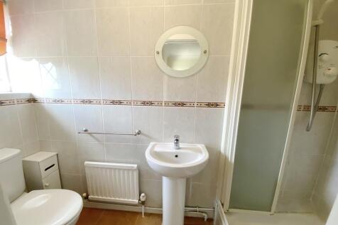 Shower Room 2
